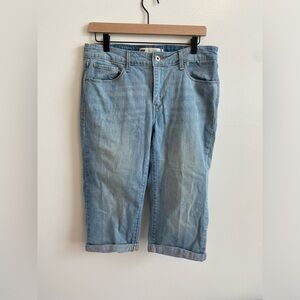 Levi’s Classic Denim Cropped 17860-0006 - Size 12/31